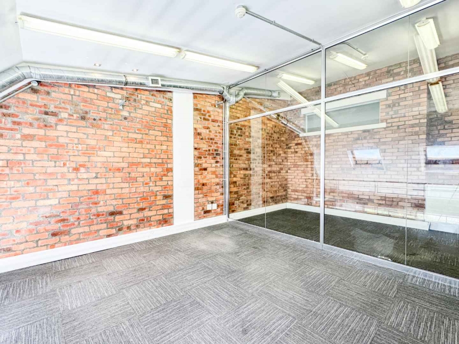 To Let Commercial Property for Rent in De Waterkant Western Cape